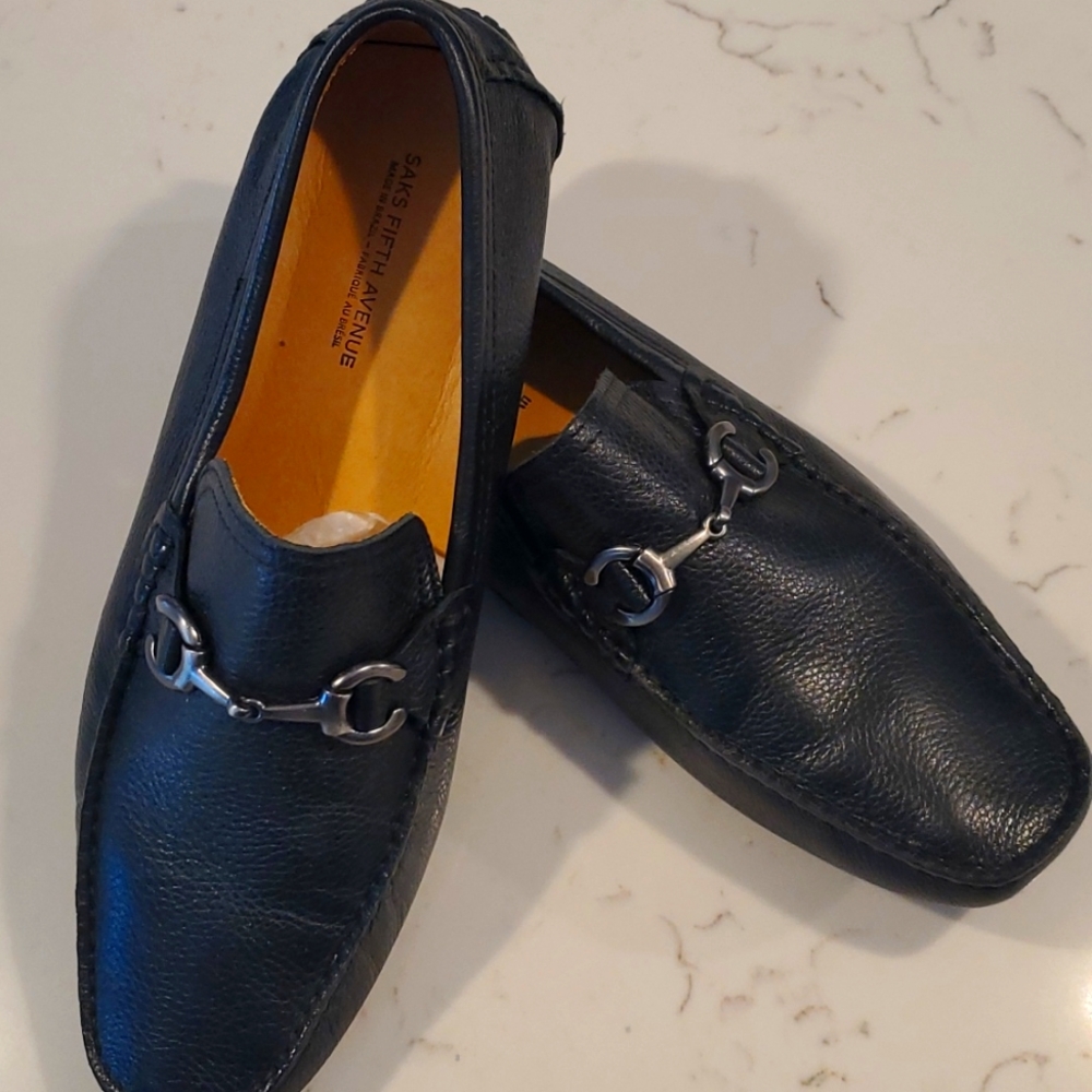 NWOT SAKS 5TH AVE BLACK LEATHER DRIVING LOFER